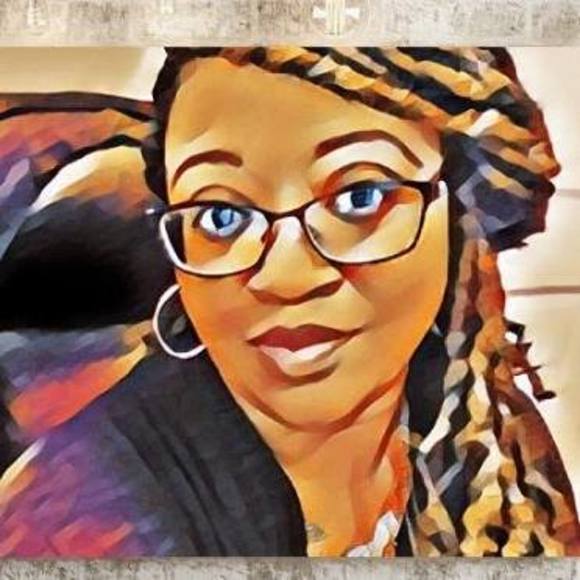 Meet your Posher, Opal - Picture 1 of 1